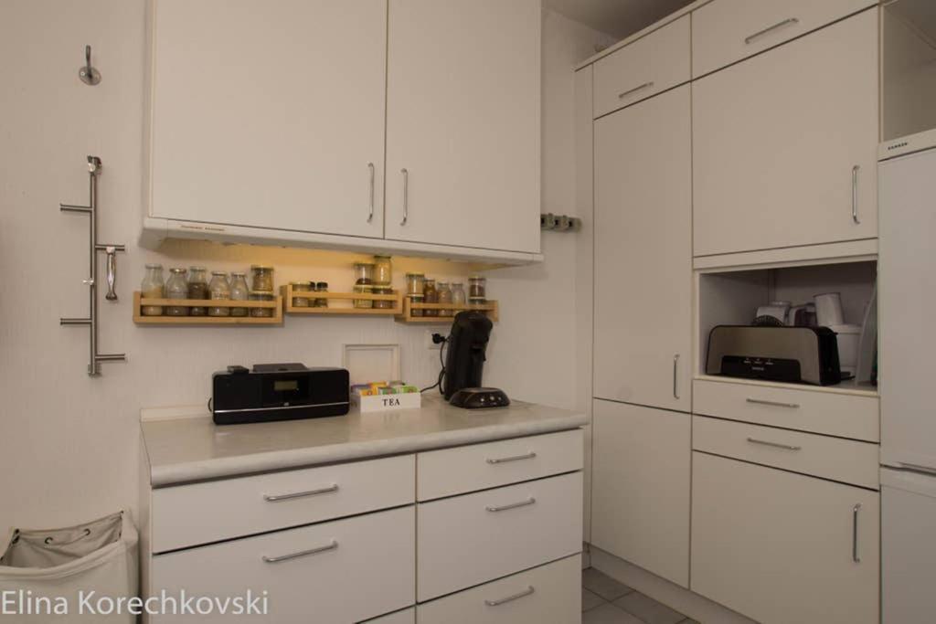 Bahnhofsnahe, Ruhige Und Sonnige 2 Zimmerwohnung Im Dichterviertel Вісбаден Екстер'єр фото